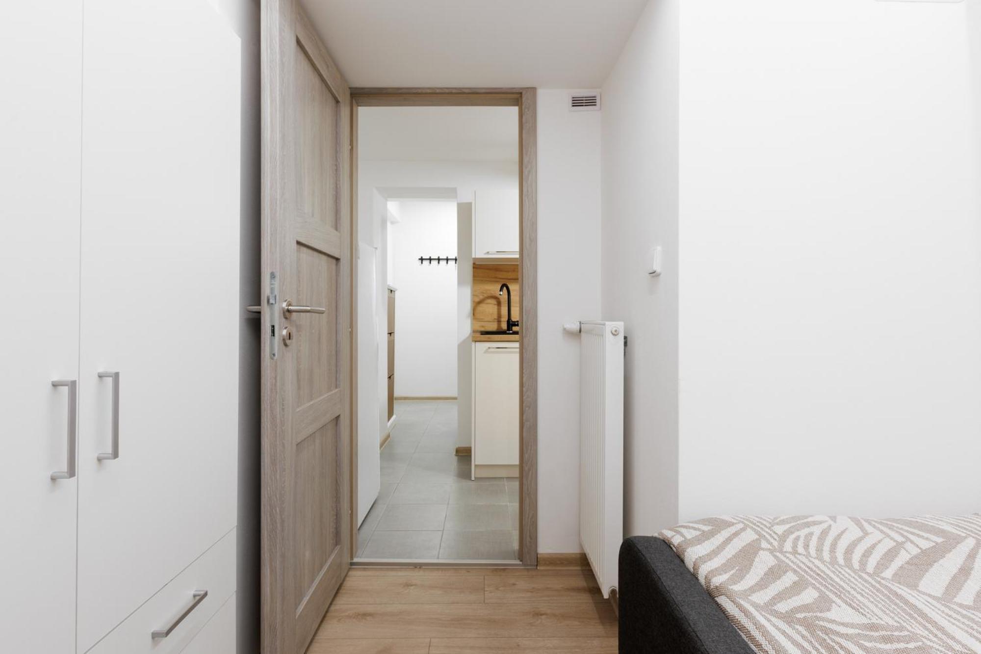 2 Bedrooms Near The Metro Apartament